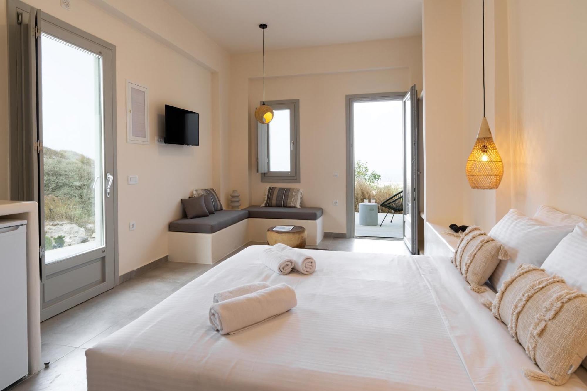 Maeva Suites Santorini Pyrgos Kallistis Exterior photo