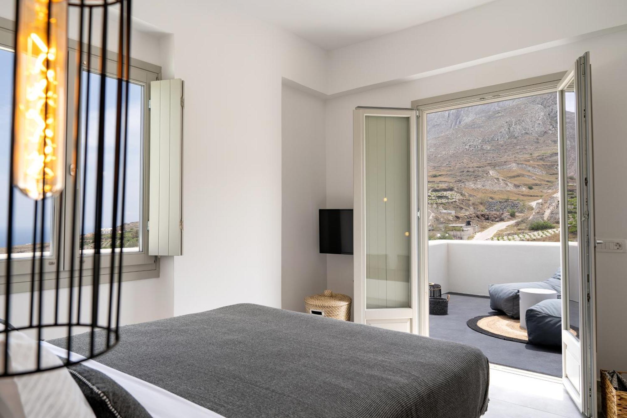 Maeva Suites Santorini Pyrgos Kallistis Exterior photo