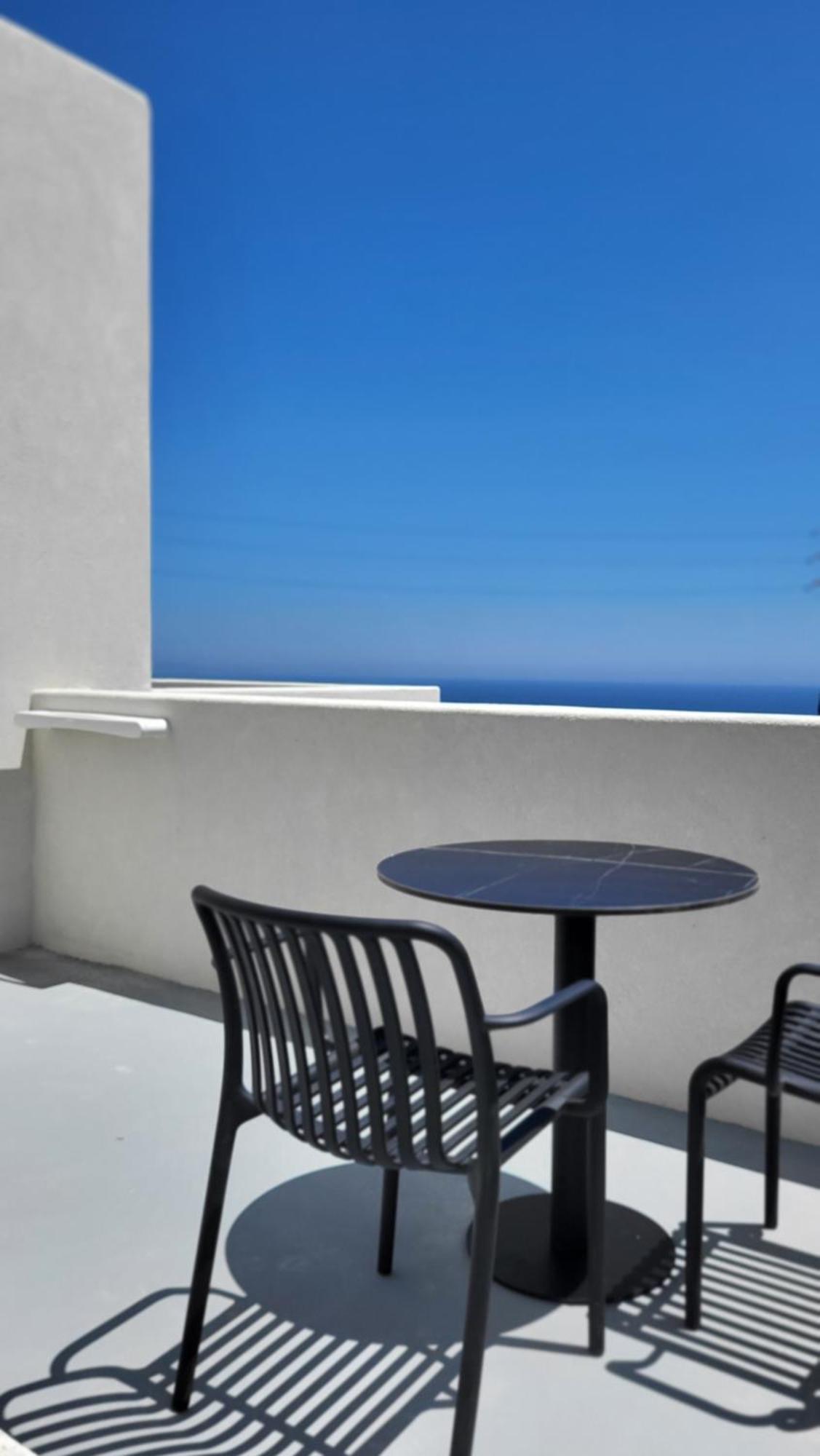 Maeva Suites Santorini Pyrgos Kallistis Exterior photo