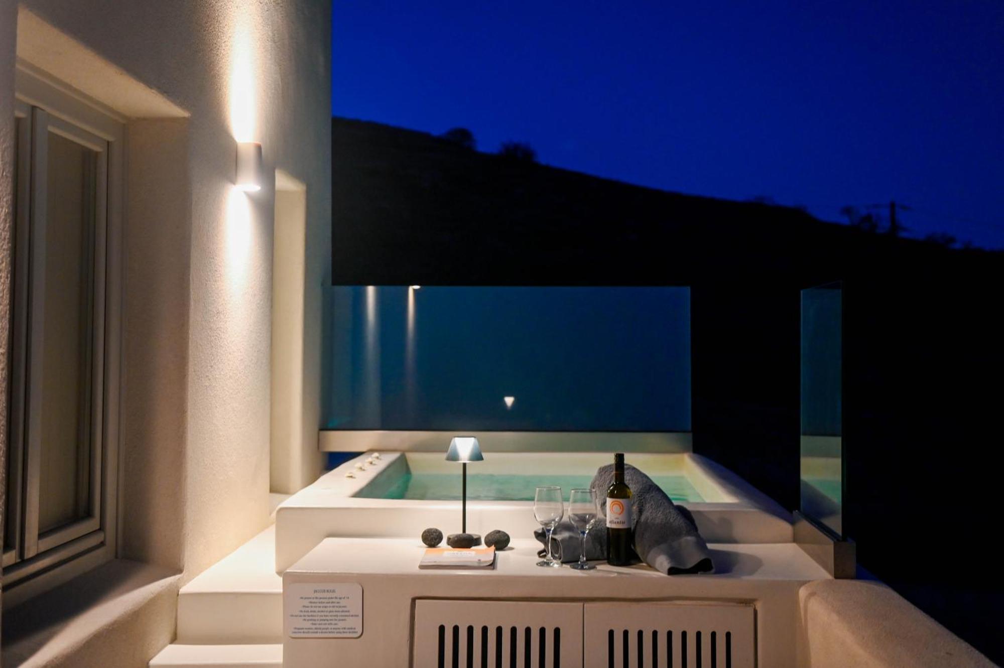 Maeva Suites Santorini Pyrgos Kallistis Exterior photo