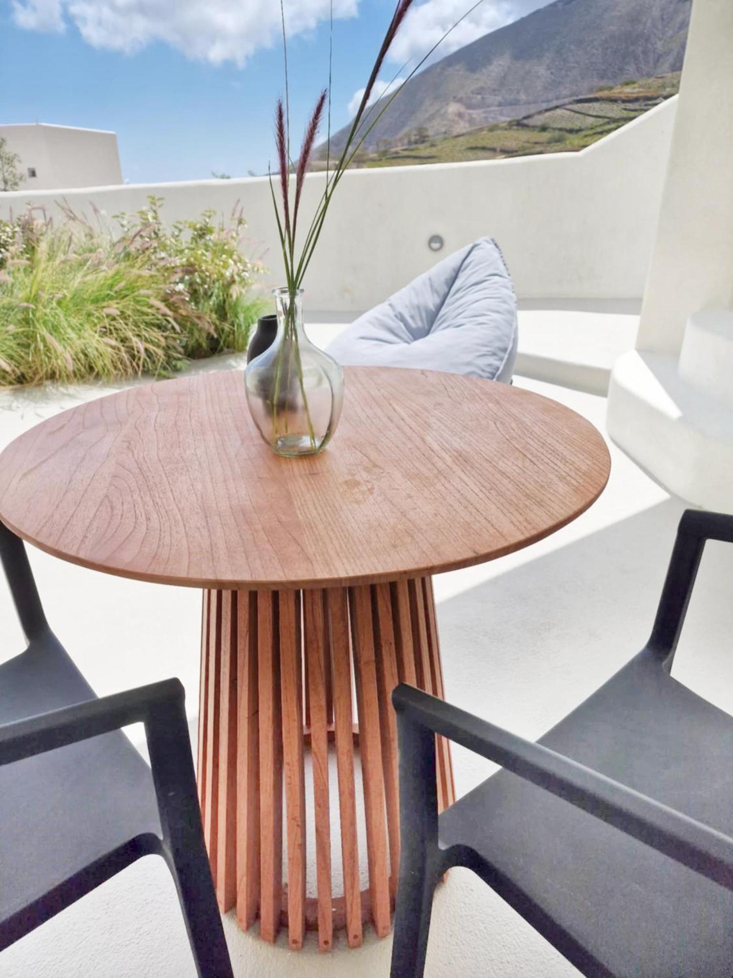 Maeva Suites Santorini Pyrgos Kallistis Exterior photo